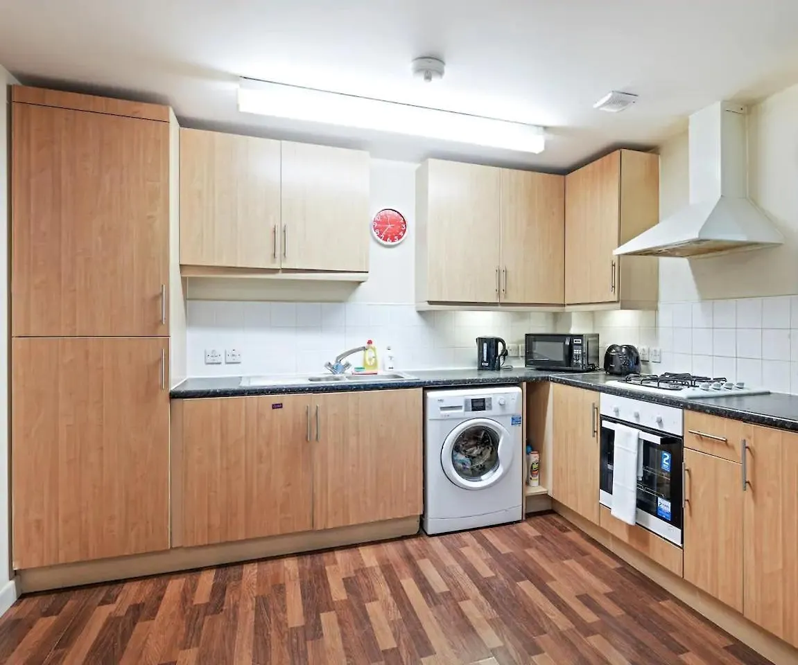 Bright & Immense 2 Bdr Flat Near Excel Center Apartment London 0*,  United Kingdom
